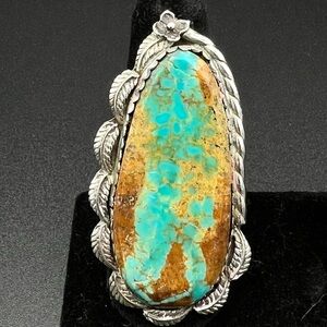 Navajo Pawn LARGE Royston Turquoise & Silver Ring. Size 10.5
